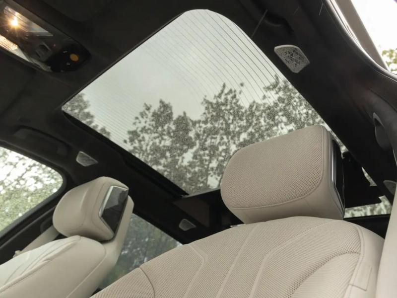 Купить BMW i7 xDrive60 электро 2025 id-1006640 в Киеве, Фото №[delta]