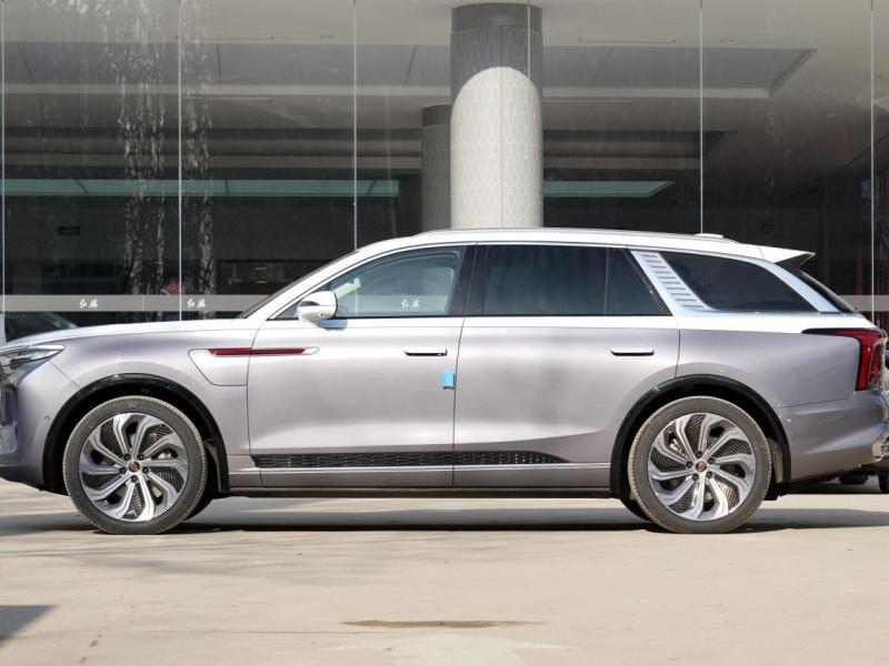 Купить Hongqi E-HS9 бензин 2024 id-1006659 в Киеве, Фото №[delta]