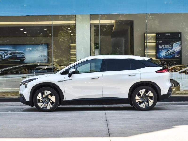 Купить GAC AION Lx80p бензин 2024 id-1006671 в Киеве, Фото №[delta]