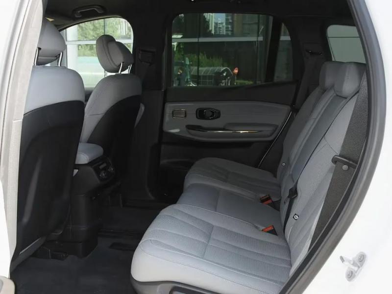 Купить Nio ES8 электро 2024 id-1006669 в Киеве, Фото №[delta]