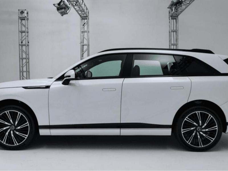 Купить Xpeng C9 650 электро 2024 id-1006673 в Киеве, Фото №[delta]