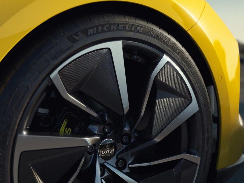 Купить Lotus Emeya электро 2025 id-1006675 в Киеве, Фото №[delta]