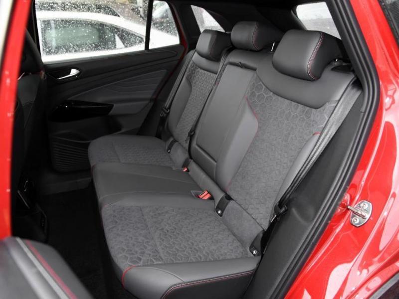 Купить Volkswagen ID4 X электро 2024 id-1006679 в Киеве, Фото №[delta]