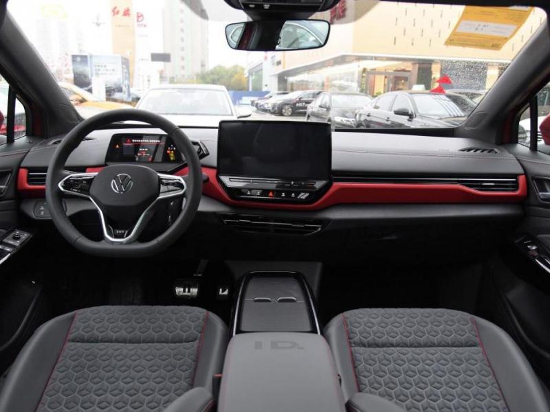 Купить Volkswagen ID4 X электро 2024 id-1006679 в Киеве, Фото №[delta]