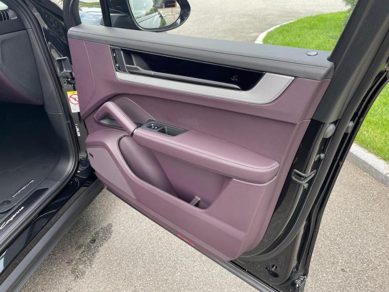 Купить Porsche Cayenne Coupe бензин 2024 id-1006683 в Киеве, Фото №[delta]