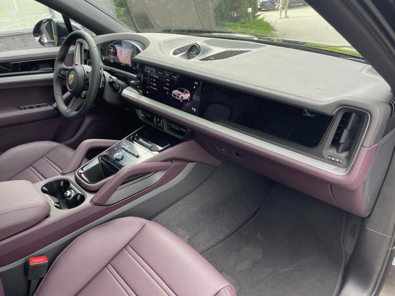 Купить Porsche Cayenne Coupe бензин 2024 id-1006683 в Киеве, Фото №[delta]