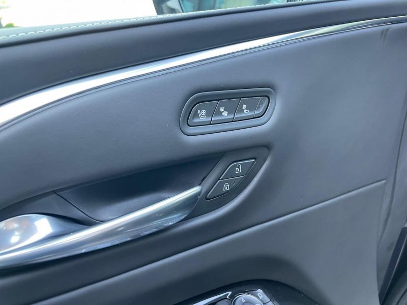 Купить Cadillac Escalade Premium Luxury Platinum бензин 2024 id-1006686 в Киеве, Фото №[delta]