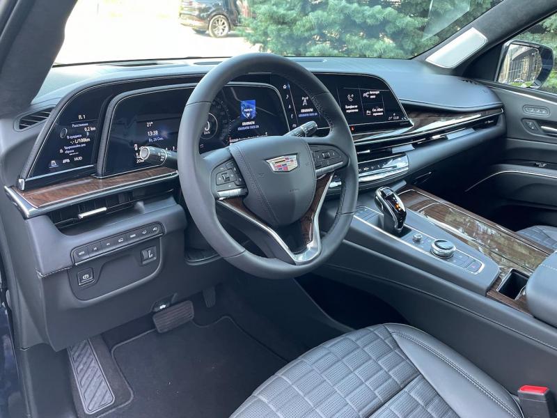 Купить Cadillac Escalade Premium Luxury Platinum бензин 2024 id-1006686 в Киеве, Фото №[delta]