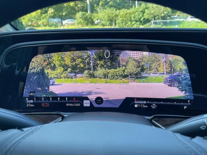 Купить Cadillac Escalade Premium Luxury Platinum бензин 2024 id-1006686 в Киеве, Фото №[delta]