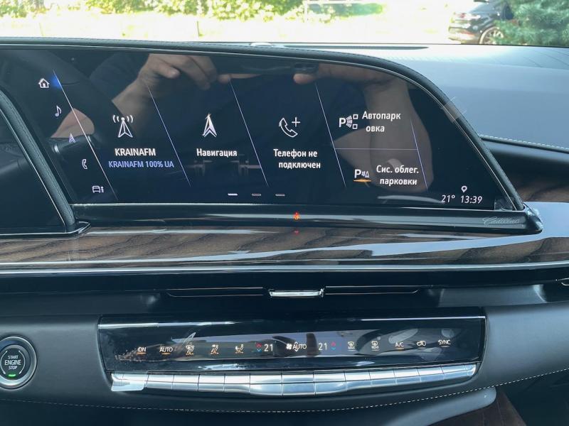 Купить Cadillac Escalade Premium Luxury Platinum бензин 2024 id-1006686 в Киеве, Фото №[delta]