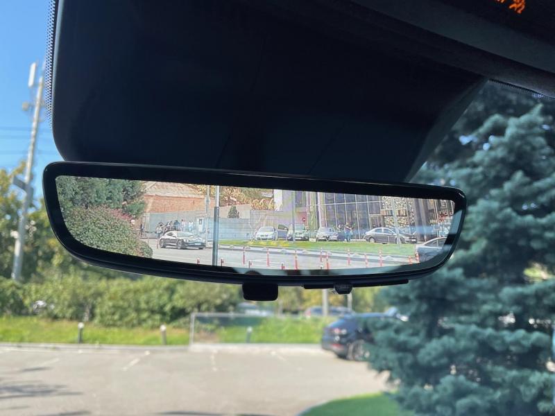 Купить Cadillac Escalade Premium Luxury Platinum бензин 2024 id-1006686 в Киеве, Фото №[delta]