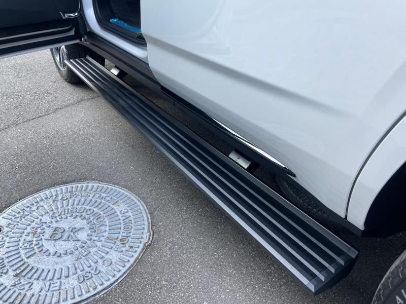 Купить Cadillac Escalade бензин 2024 id-1006692 в Киеве, Фото №[delta]