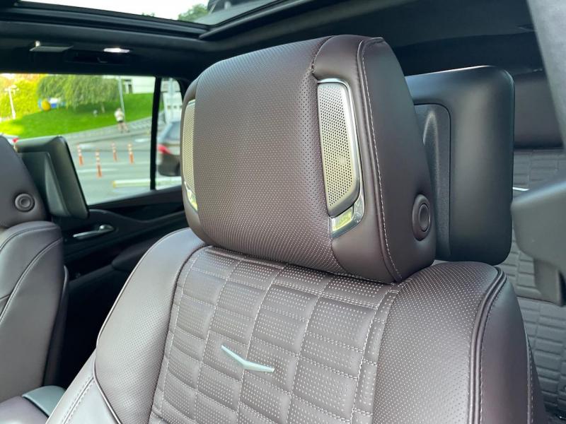 Купить Cadillac Escalade бензин 2024 id-1006692 в Киеве, Фото №[delta]