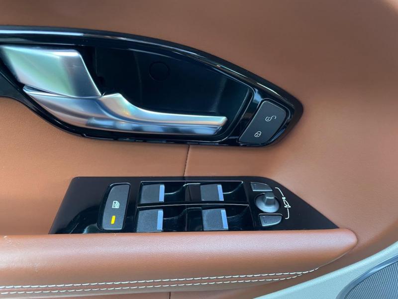 Купить Land-Rover Range-Rover Evoque Dynamic бензин 2012 id-1006714 в Киеве, Фото №[delta]