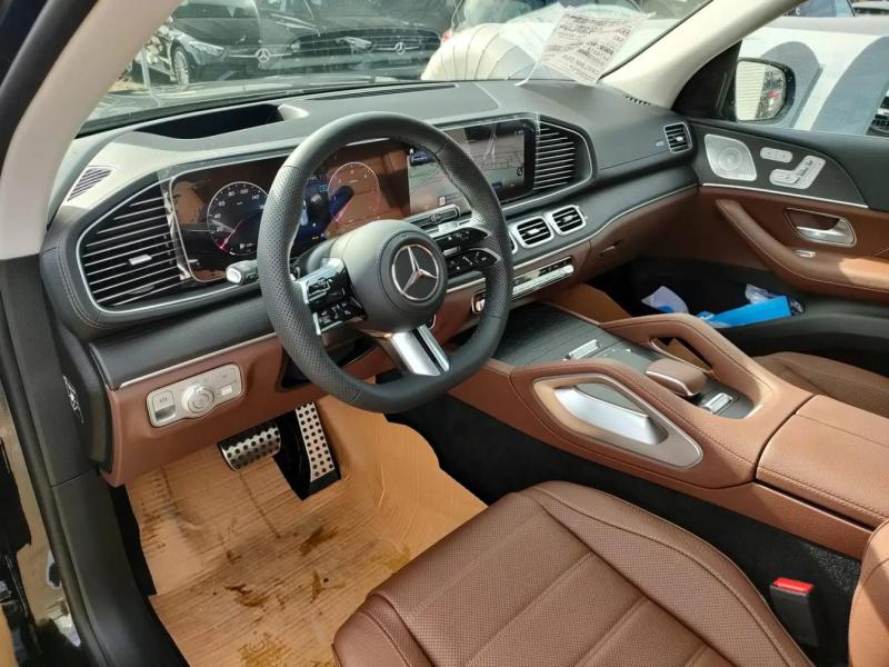 Купить Mercedes-Benz GLS 450D AMG 4Matic дизель 2025 id-1006715 в Киеве, Фото №[delta]