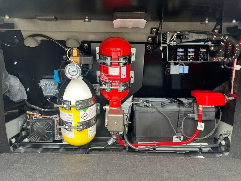 Купить Mercedes-Benz S 600 Long B7 Guard бензин 2025 id-1006719 в Киеве, Фото №[delta]