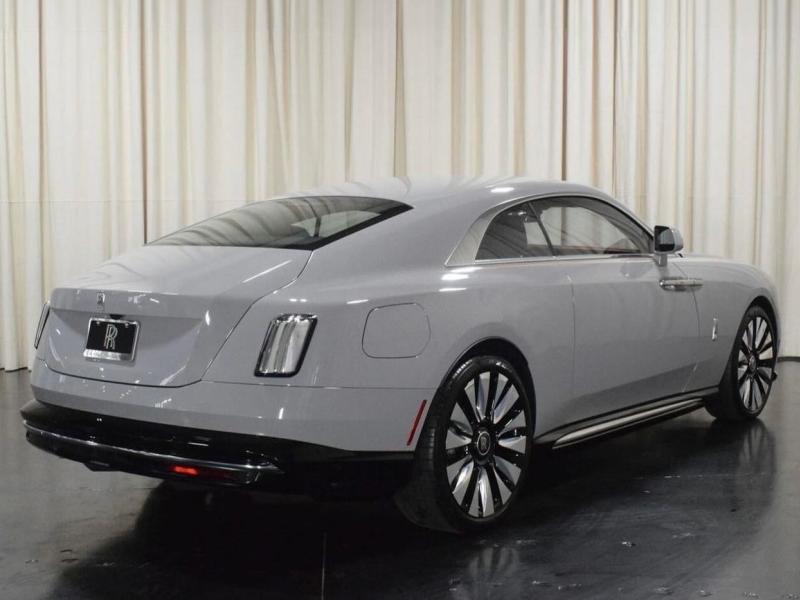 Купить Rolls-Royce Spectre электро 2025 id-1006732 в Киеве, Фото №[delta]