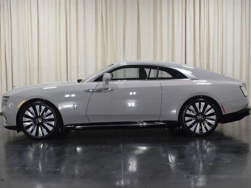 Купить Rolls-Royce Spectre электро 2025 id-1006732 в Киеве, Фото №[delta]