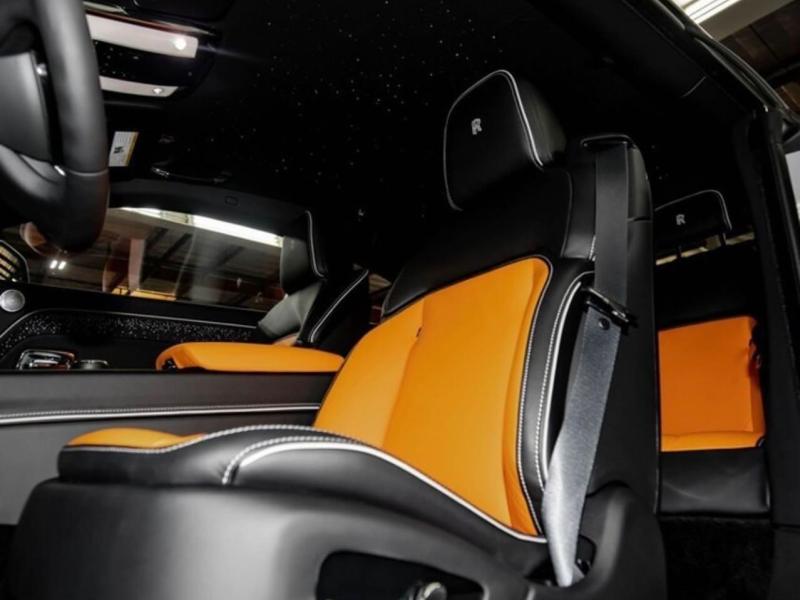 Купить Rolls-Royce Spectre электро 2025 id-1006732 в Киеве, Фото №[delta]