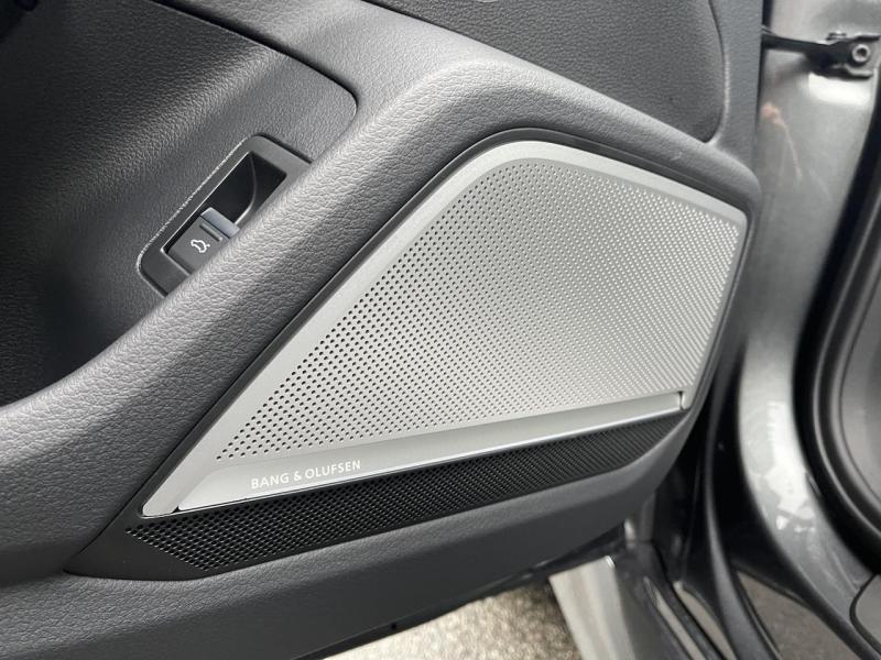 Купить Audi RS6 Performance гибрид 2024 id-1006741 в Киеве, Фото №[delta]