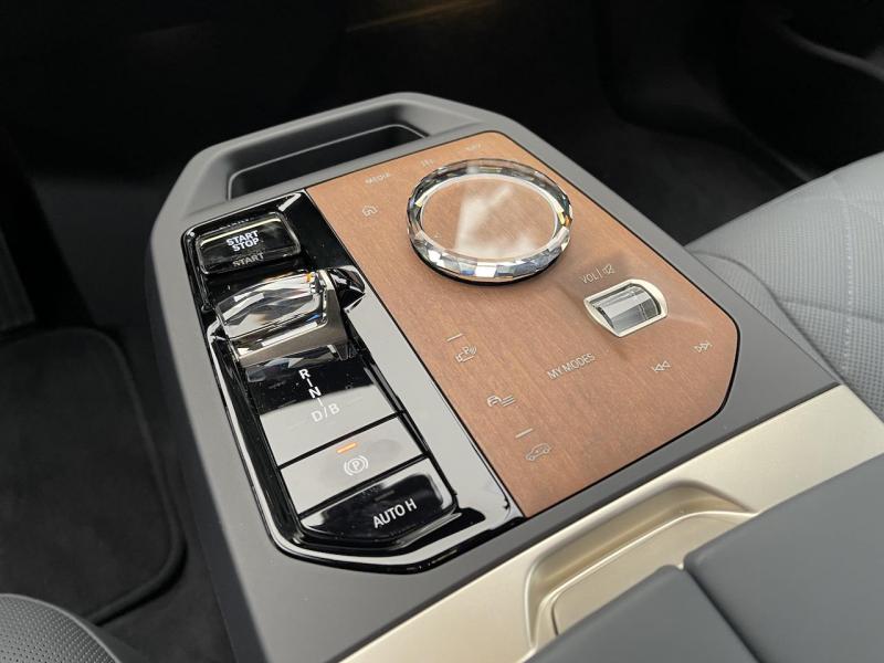 Купить BMW iX M60 электро 2024 id-1006745 в Киеве, Фото №[delta]