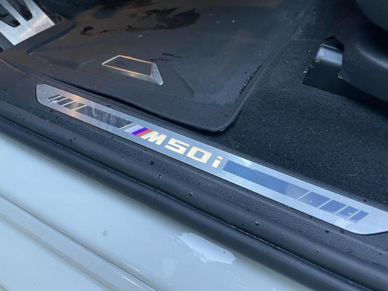 Купить BMW X6 M50i бензин 2022 id-1006744 в Киеве, Фото №[delta]