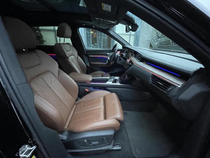 Купить Audi E-Tron электро 2019 id-1006751 в Киеве, Фото №[delta]