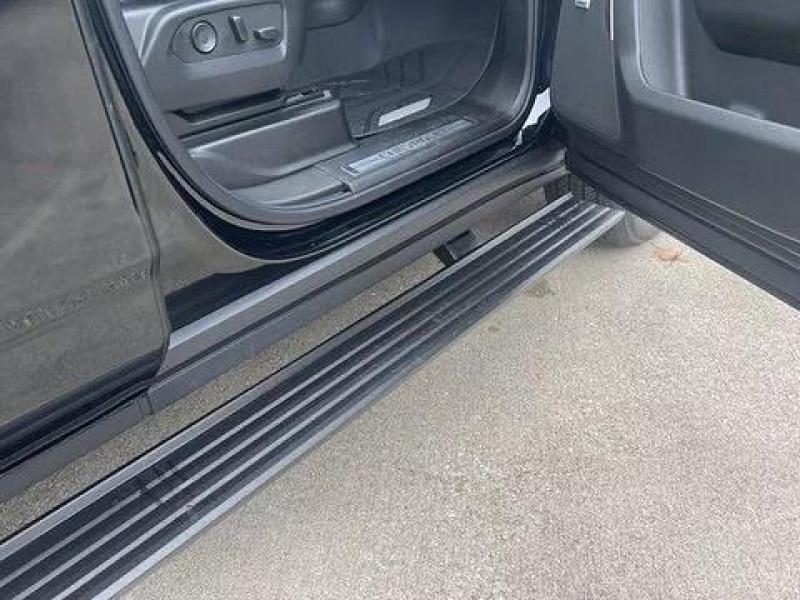 Купить Chevrolet Suburban High Country бензин 2025 id-1006782 в Киеве, Фото №[delta]