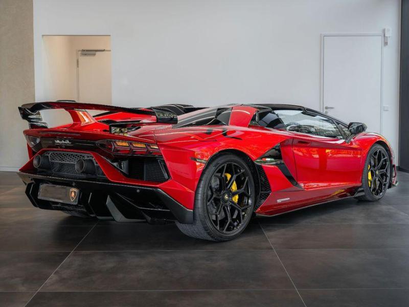 Купить Lamborghini Aventador SVJ бензин 2025 id-1006785 в Киеве, Фото №[delta]