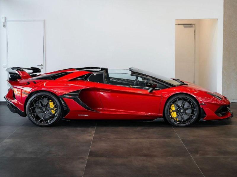 Купить Lamborghini Aventador SVJ бензин 2025 id-1006785 в Киеве, Фото №[delta]