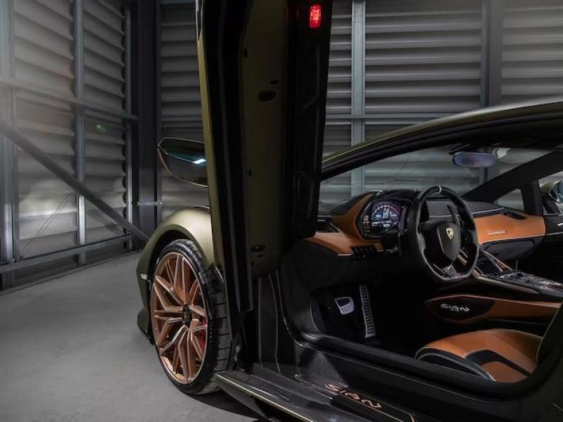 Купить Lamborghini Sian бензин 2025 id-1006791 в Киеве, Фото №[delta]