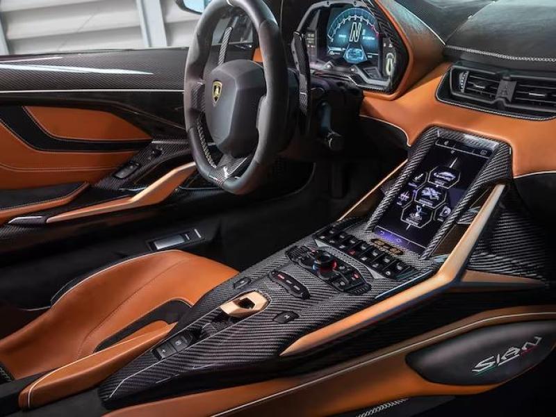 Купить Lamborghini Sian бензин 2025 id-1006791 в Киеве, Фото №[delta]