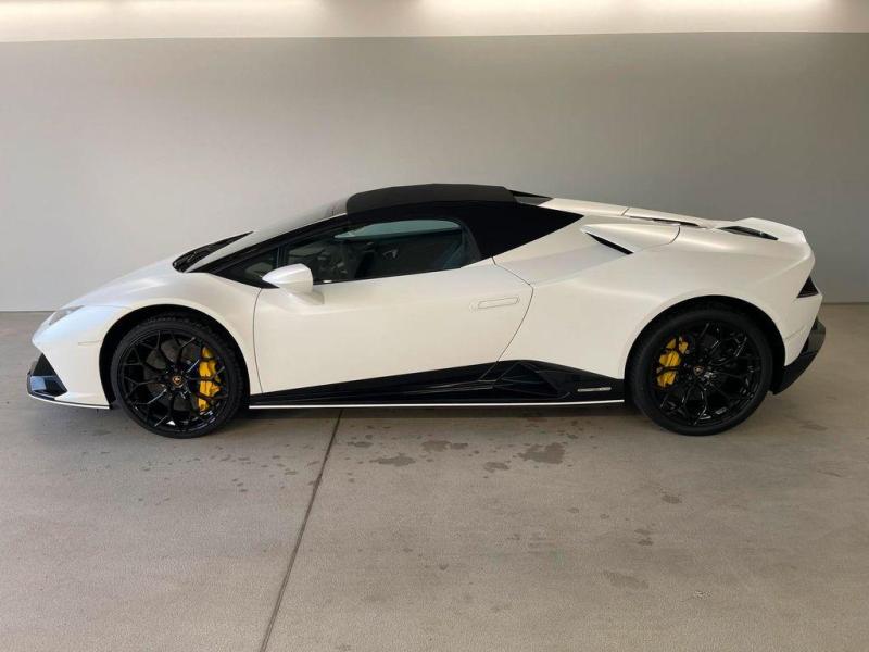 Купить Lamborghini Huracan Evo RWD бензин 2025 id-1006789 в Киеве, Фото №[delta]