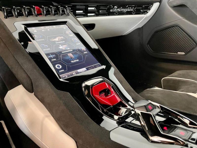 Купить Lamborghini Huracan Tecnica бензин 2025 id-1006787 в Киеве, Фото №[delta]