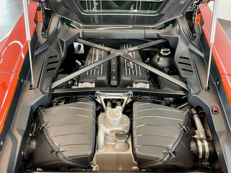 Купить Lamborghini Huracan Tecnica бензин 2025 id-1006787 в Киеве, Фото №[delta]