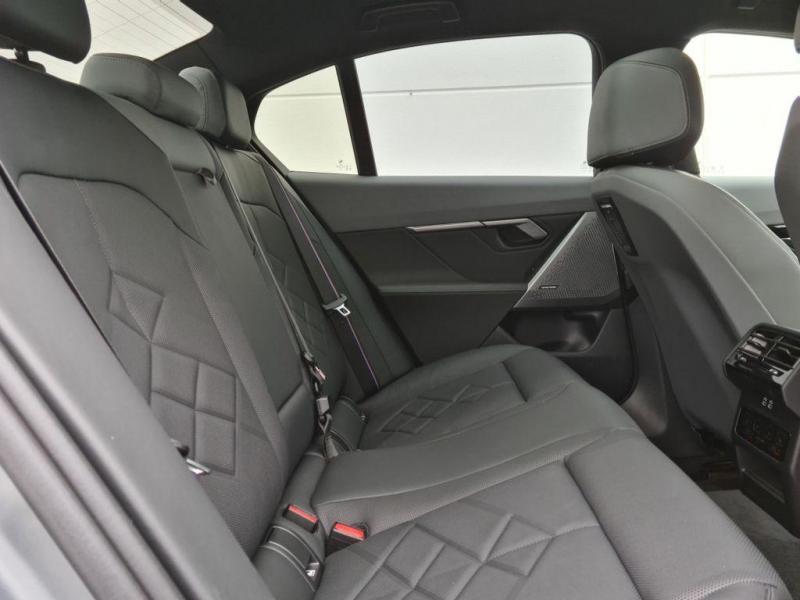 Купить BMW i5 eDrive40 электро 2024 id-1006809 в Киеве, Фото №[delta]