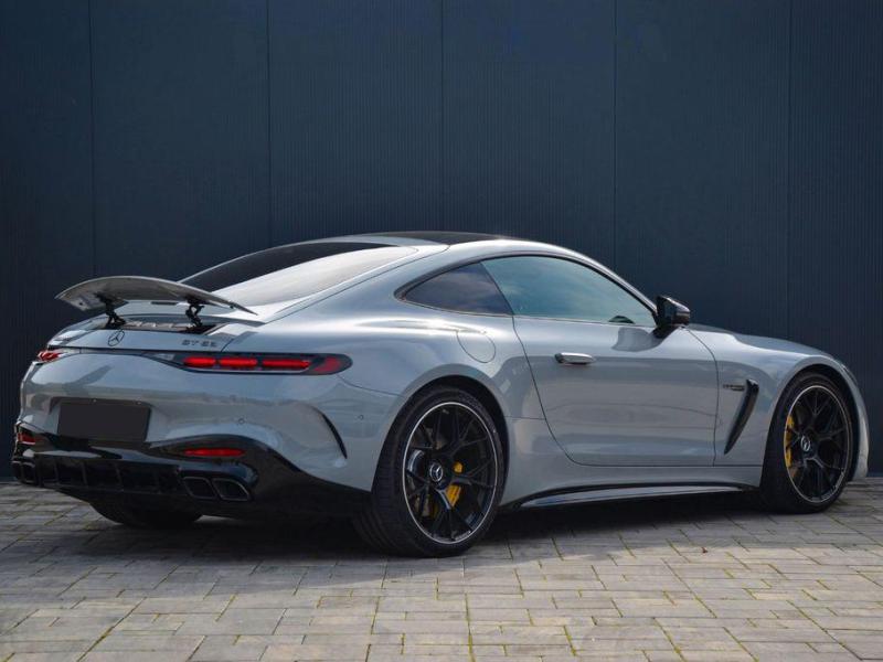 Купить Mercedes-Benz GT 63 бензин 2025 id-1006838 в Киеве, Фото №[delta]