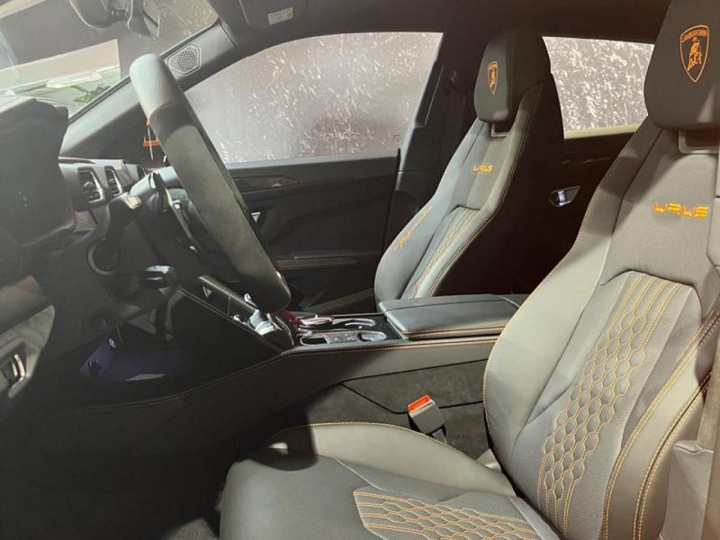 Купить Lamborghini Urus бензин 2025 id-1006845 в Киеве, Фото №[delta]