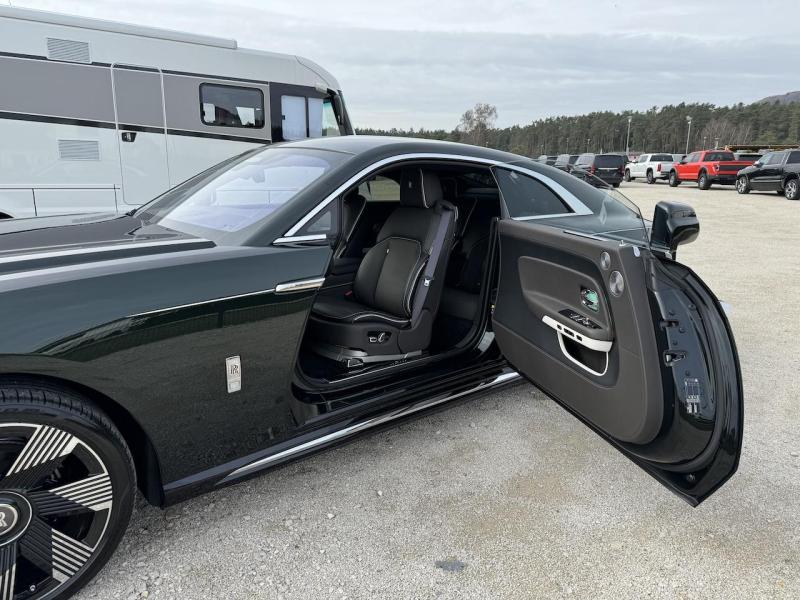 Купить Rolls-Royce Spectre электро 2025 id-1006848 в Киеве, Фото №[delta]