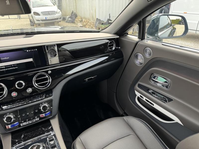 Купить Rolls-Royce Spectre электро 2025 id-1006848 в Киеве, Фото №[delta]