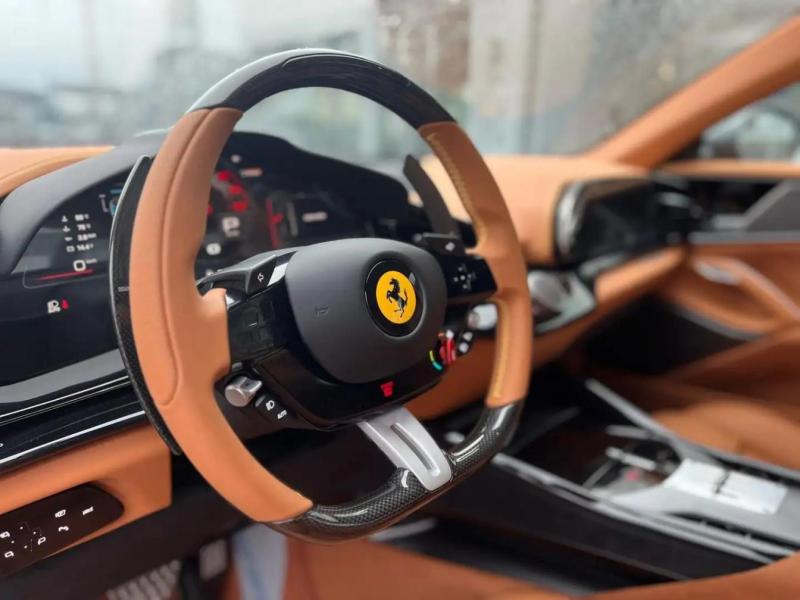 Купить Ferrari Purosangue бензин 2025 id-1006850 в Киеве, Фото №[delta]