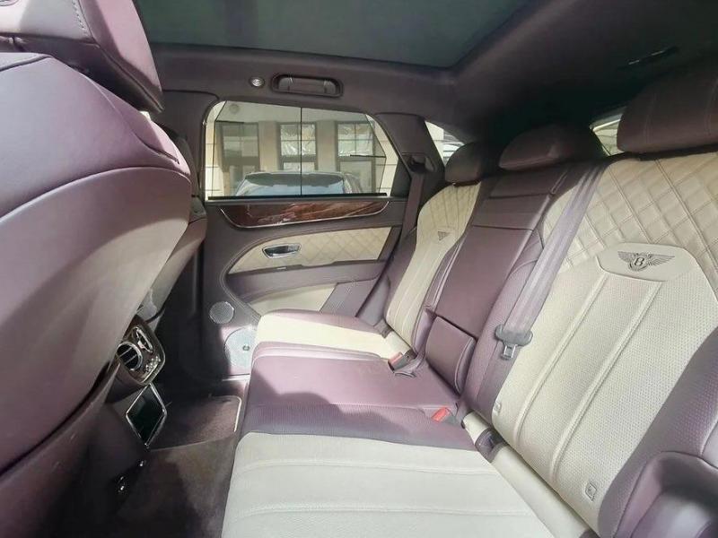 Купить Bentley Bentayga First Edition бензин 1970 id-1006853 в Киеве, Фото №[delta]