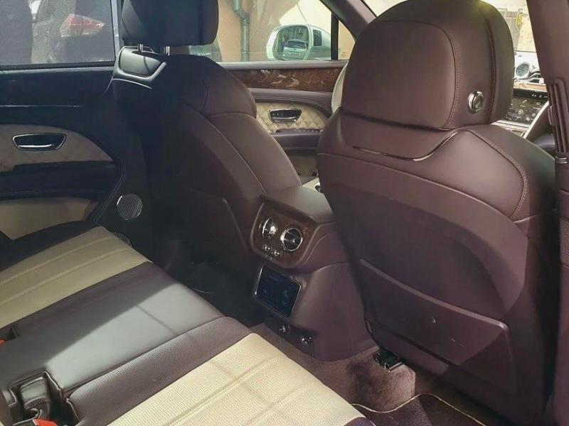 Купить Bentley Bentayga First Edition бензин 1970 id-1006853 в Киеве, Фото №[delta]