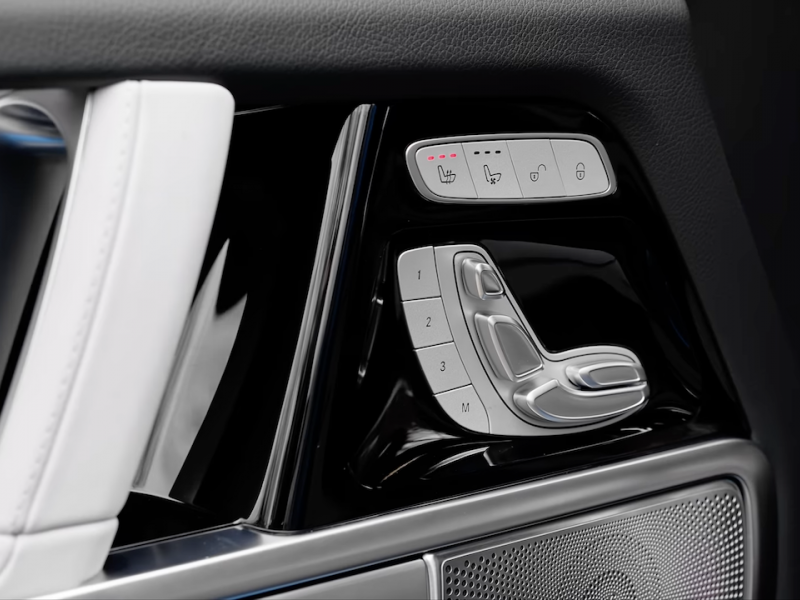 Купить Mercedes-Benz G 63 AMG гибрид 2024 id-1006863 в Киеве, Фото №[delta]