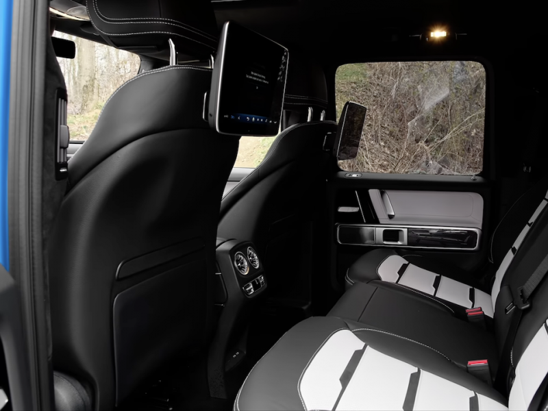 Купить Mercedes-Benz G 63 AMG гибрид 2024 id-1006863 в Киеве, Фото №[delta]