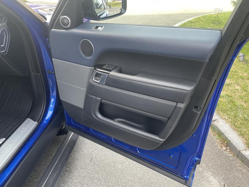 Купить Land-Rover Range-Rover Sport HSE Dynamic дизель 2020 id-1006867 в Киеве, Фото №[delta]