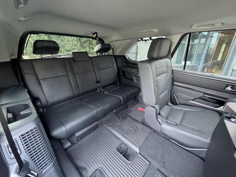 Купить Toyota Sequoia гибрид 2024 id-1006866 в Киеве, Фото №[delta]