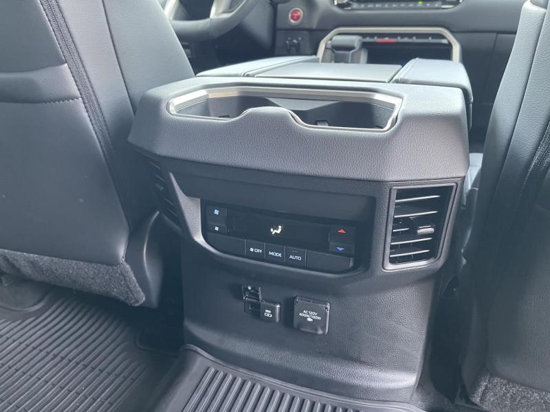 Купить Toyota Sequoia гибрид 2024 id-1006866 в Киеве, Фото №[delta]