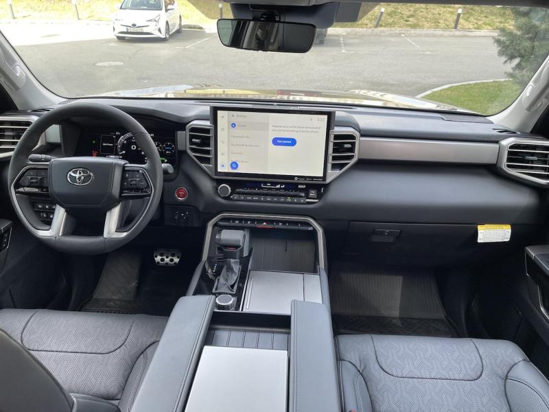 Купить Toyota Sequoia гибрид 2024 id-1006866 в Киеве, Фото №[delta]