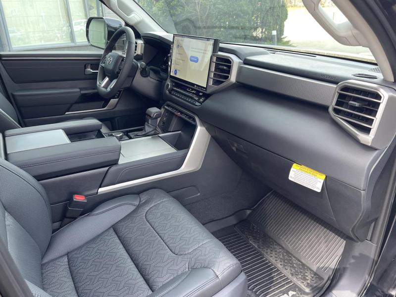 Купить Toyota Sequoia гибрид 2024 id-1006866 в Киеве, Фото №[delta]